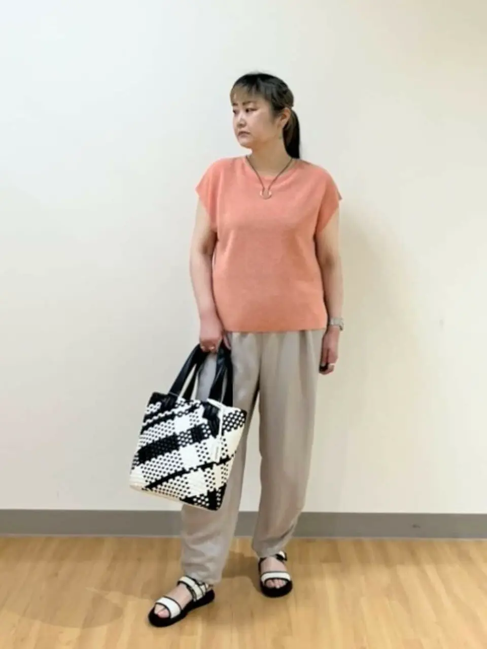 ONWARD CROSSET SELECT nori コーディネート画像