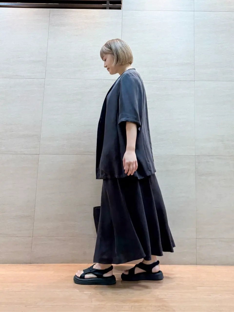 ONWARD CROSSET SELECT 佐藤 コーディネート画像