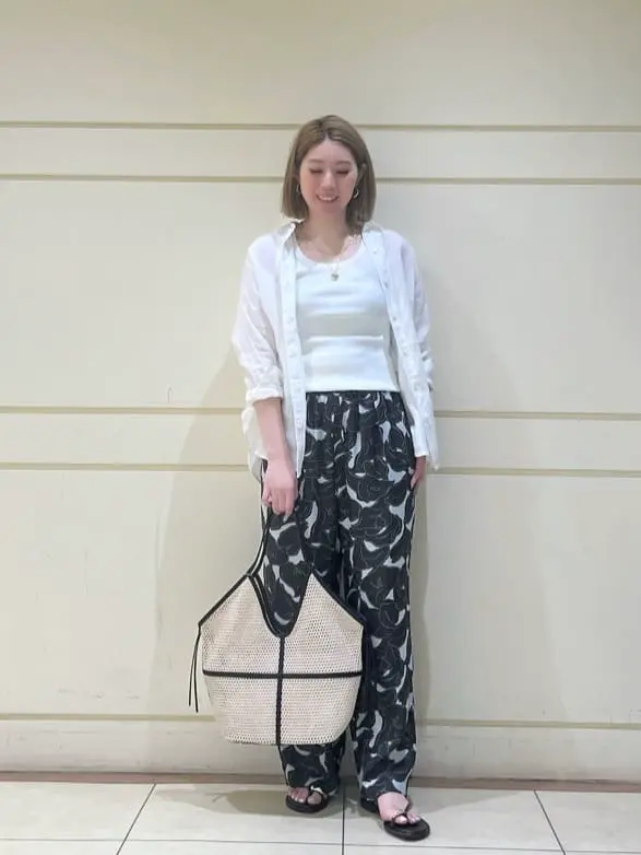 ONWARD CROSSET SELECT 太田 コーディネート画像