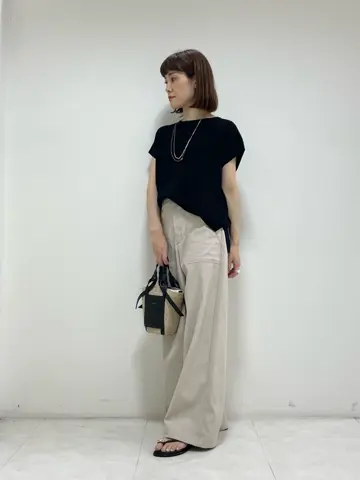 ONWARD CROSSET SELECT 岡田 コーディネート画像