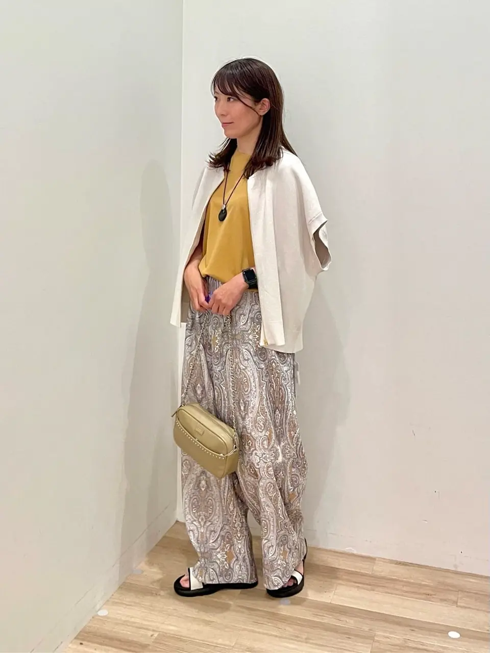 ONWARD CROSSET SELECT 井上 コーディネート画像