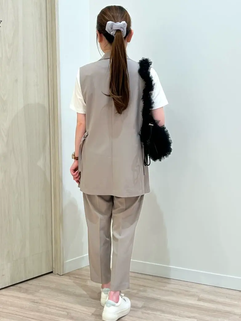 ONWARD CROSSET SELECT 太田 コーディネート画像