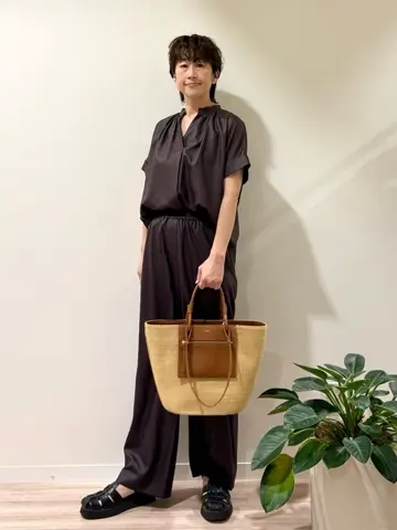 ONWARD CROSSET SELECT 照木 コーディネート画像