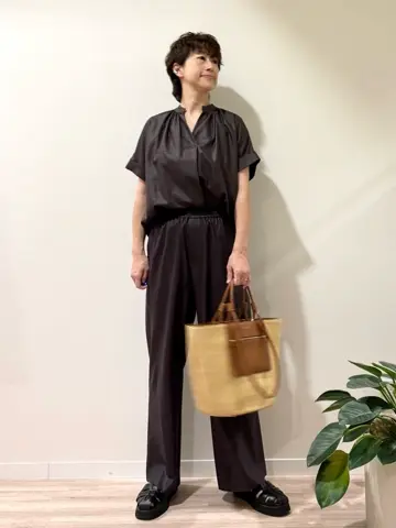 ONWARD CROSSET SELECT 照木 コーディネート画像