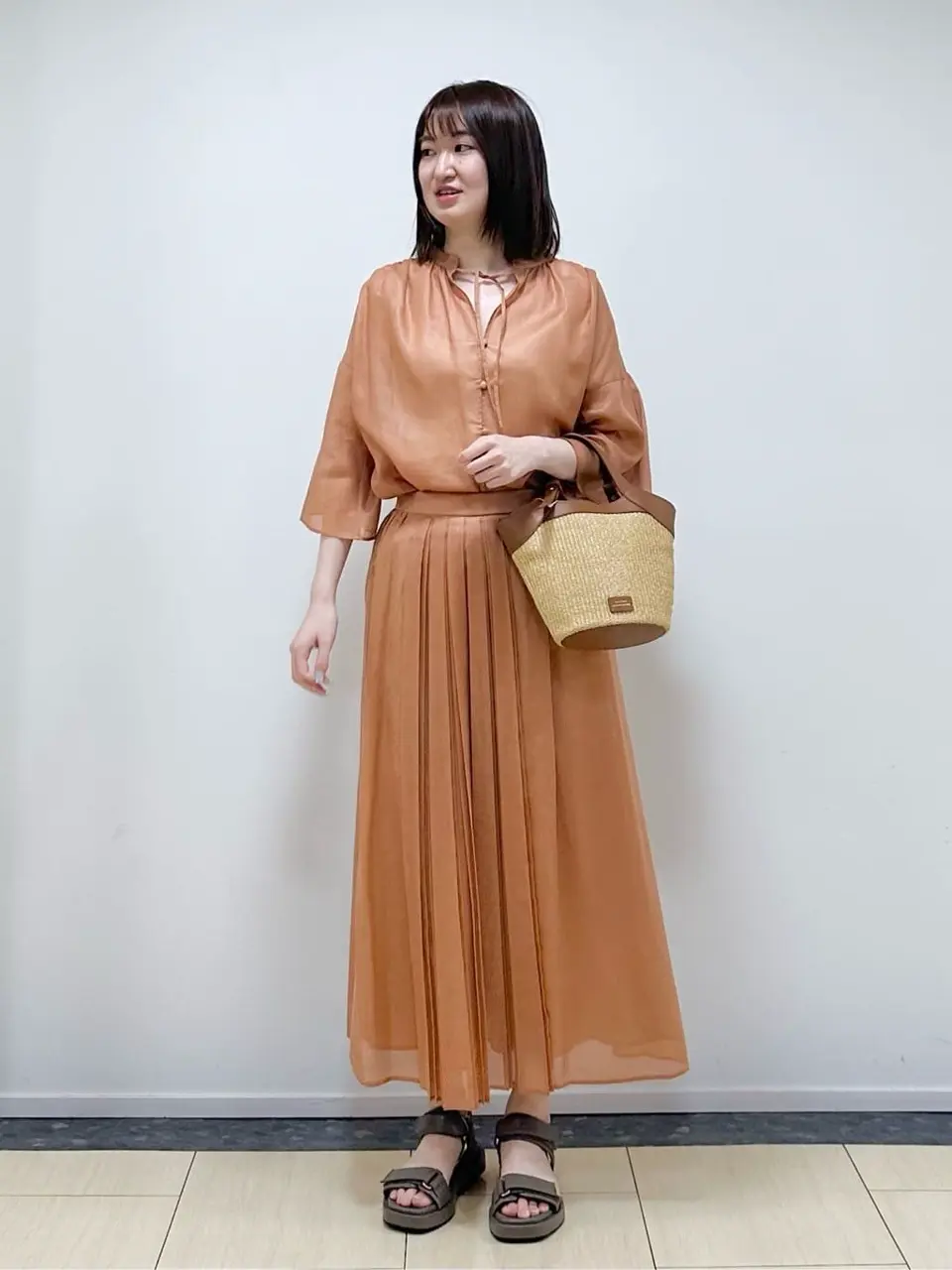 ONWARD CROSSET SELECT 阿部 コーディネート画像