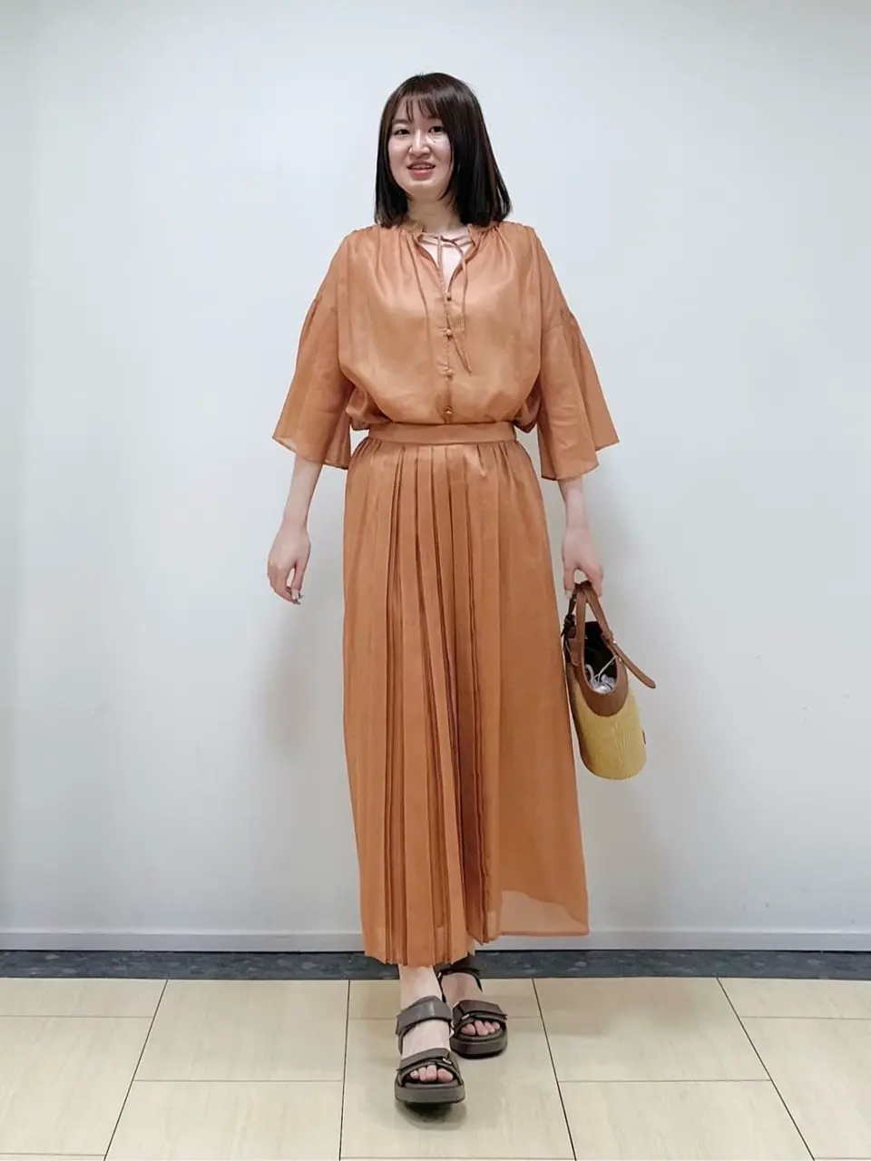 ONWARD CROSSET SELECT 阿部 コーディネート画像