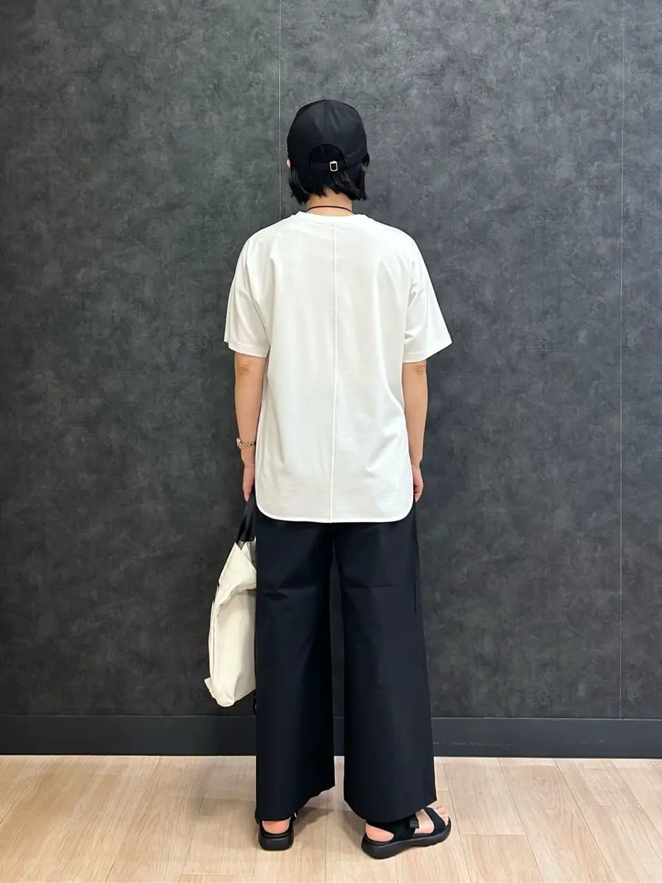 ONWARD CROSSET SELECT 鈴木 コーディネート画像