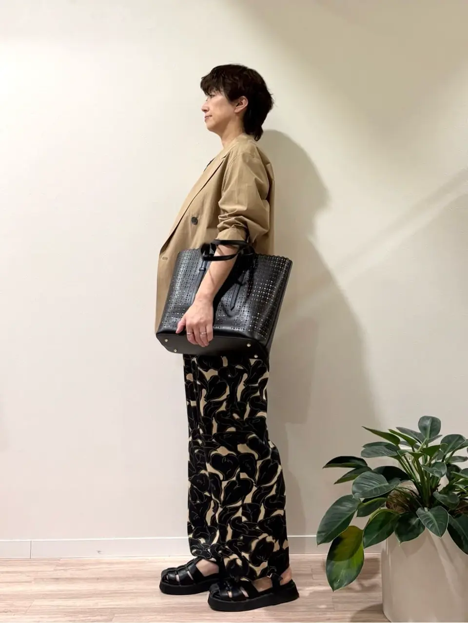 ONWARD CROSSET SELECT 照木 コーディネート画像