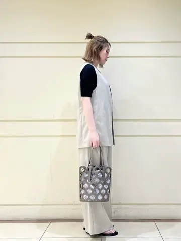 ONWARD CROSSET SELECT 太田 コーディネート画像