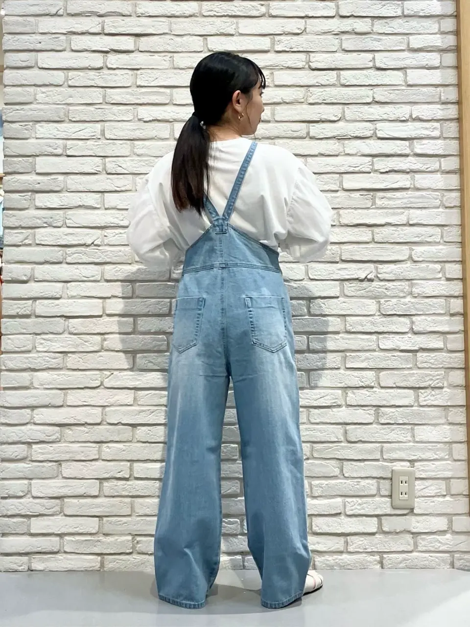 ONWARD CROSSET SELECT 服部 コーディネート画像