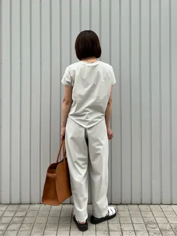 ONWARD CROSSET SELECT 東 コーディネート画像