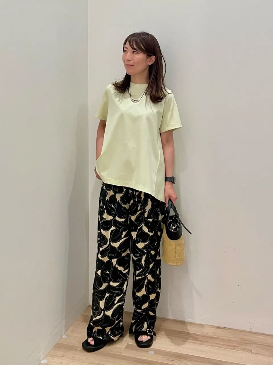 ONWARD CROSSET SELECT 井上 コーディネート画像