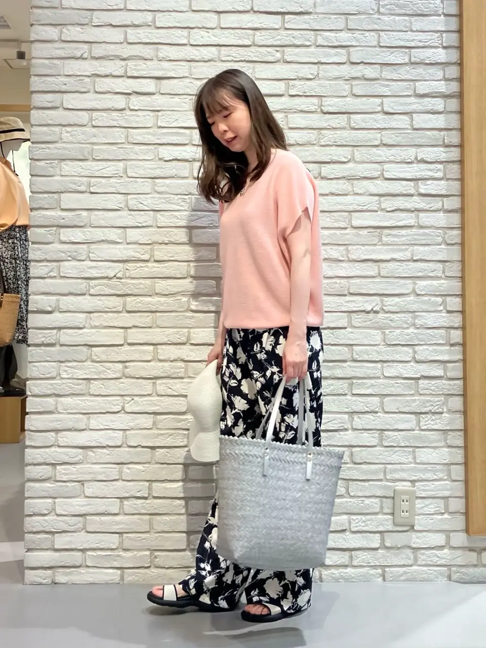 ONWARD CROSSET SELECT 檀 コーディネート画像