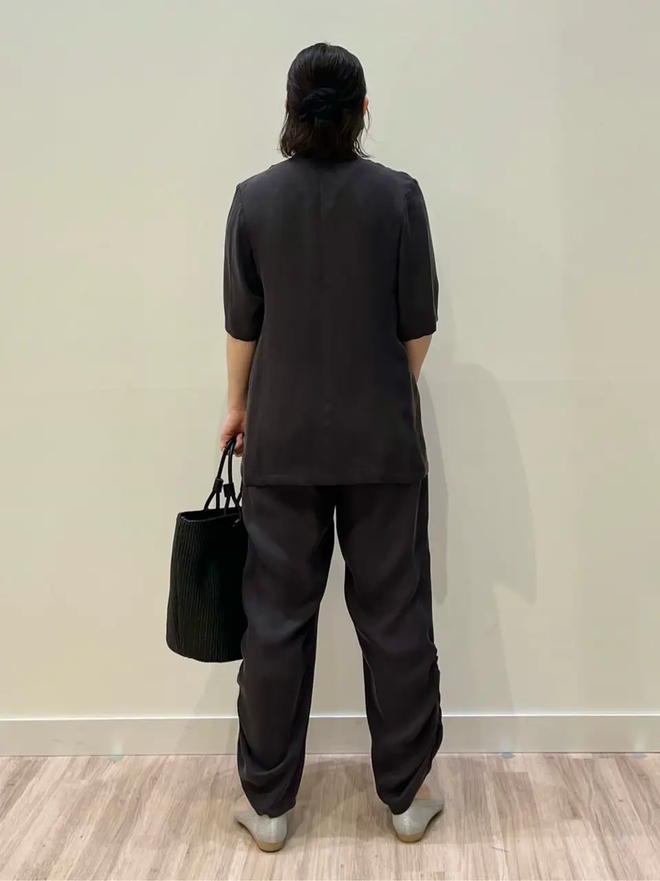 ONWARD CROSSET SELECT 小西 コーディネート画像