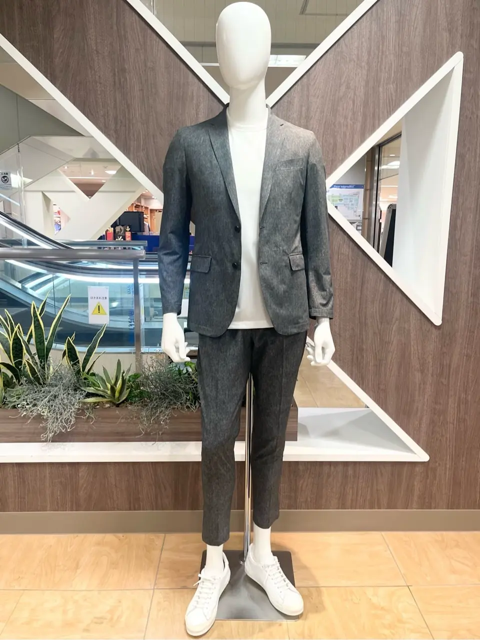 ONWARD CROSSET SELECT 小管 コーディネート画像