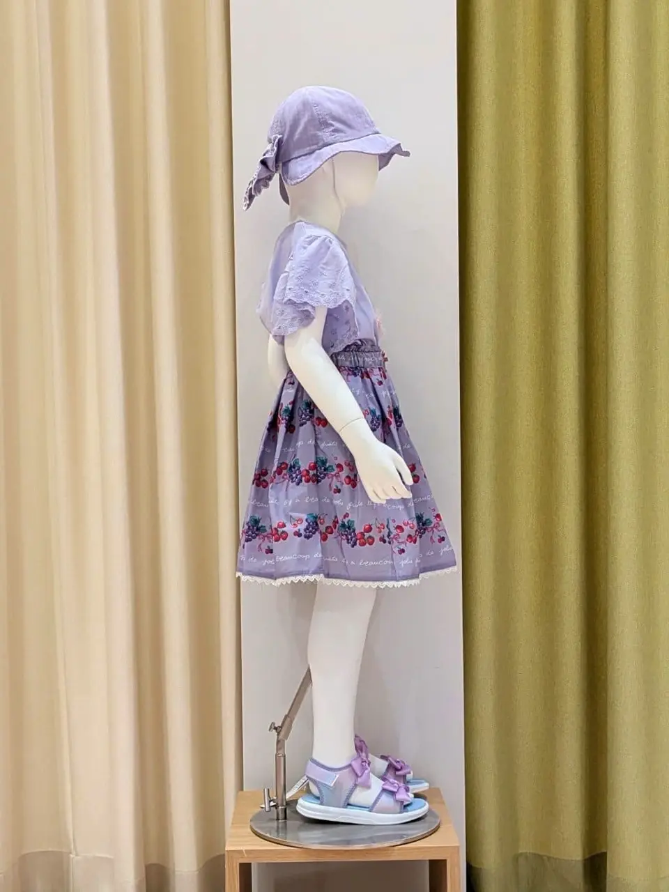 ONWARD CROSSET SELECT 川上 コーディネート画像