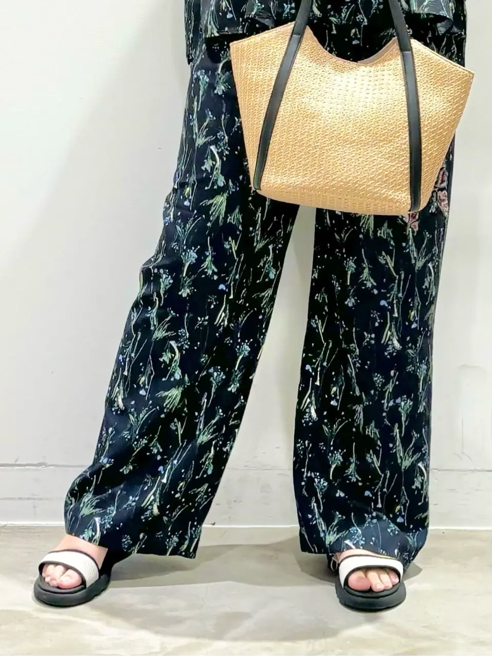 ONWARD CROSSET SELECT 千葉 コーディネート画像