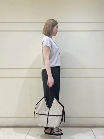 ONWARD CROSSET SELECT 太田 コーディネート画像