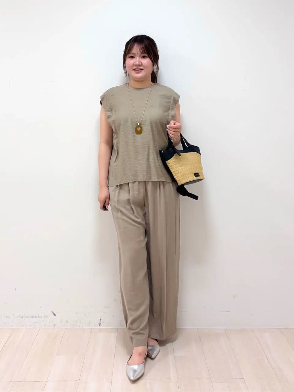 ONWARD CROSSET SELECT 伊藤 コーディネート画像