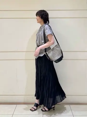 ONWARD CROSSET SELECT maruri コーディネート画像