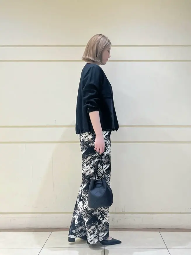 ONWARD CROSSET SELECT 太田 コーディネート画像