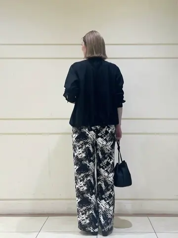 ONWARD CROSSET SELECT 太田 コーディネート画像