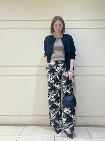 ONWARD CROSSET SELECT 太田 コーディネート画像