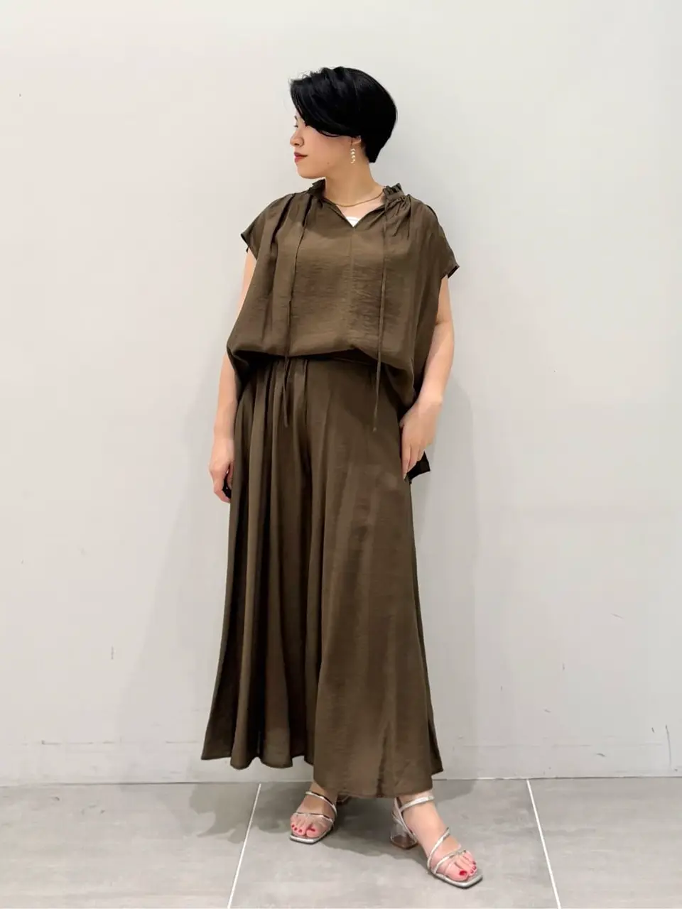 ONWARD CROSSET SELECT 花井 コーディネート画像