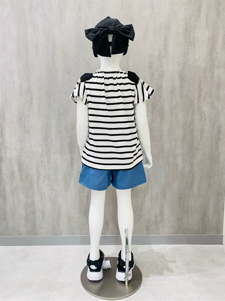 ONWARD CROSSET SELECT m.n コーディネート画像