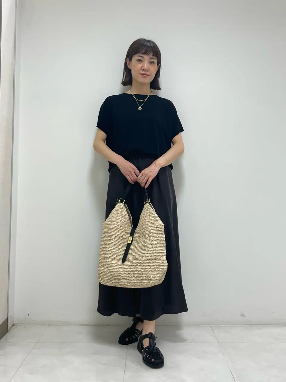 ONWARD CROSSET SELECT 岡田 コーディネート画像