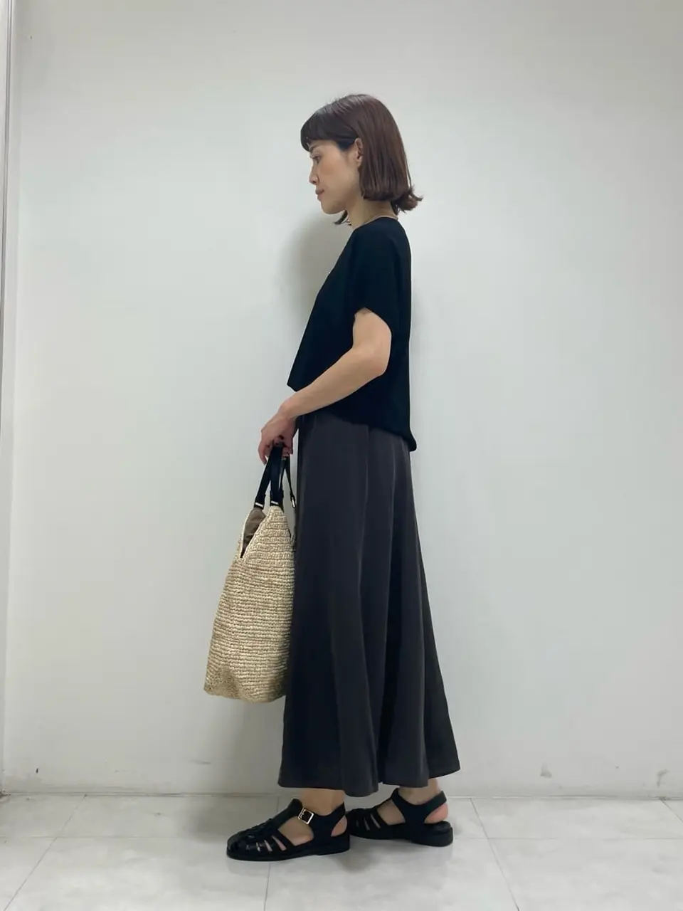 ONWARD CROSSET SELECT 岡田 コーディネート画像