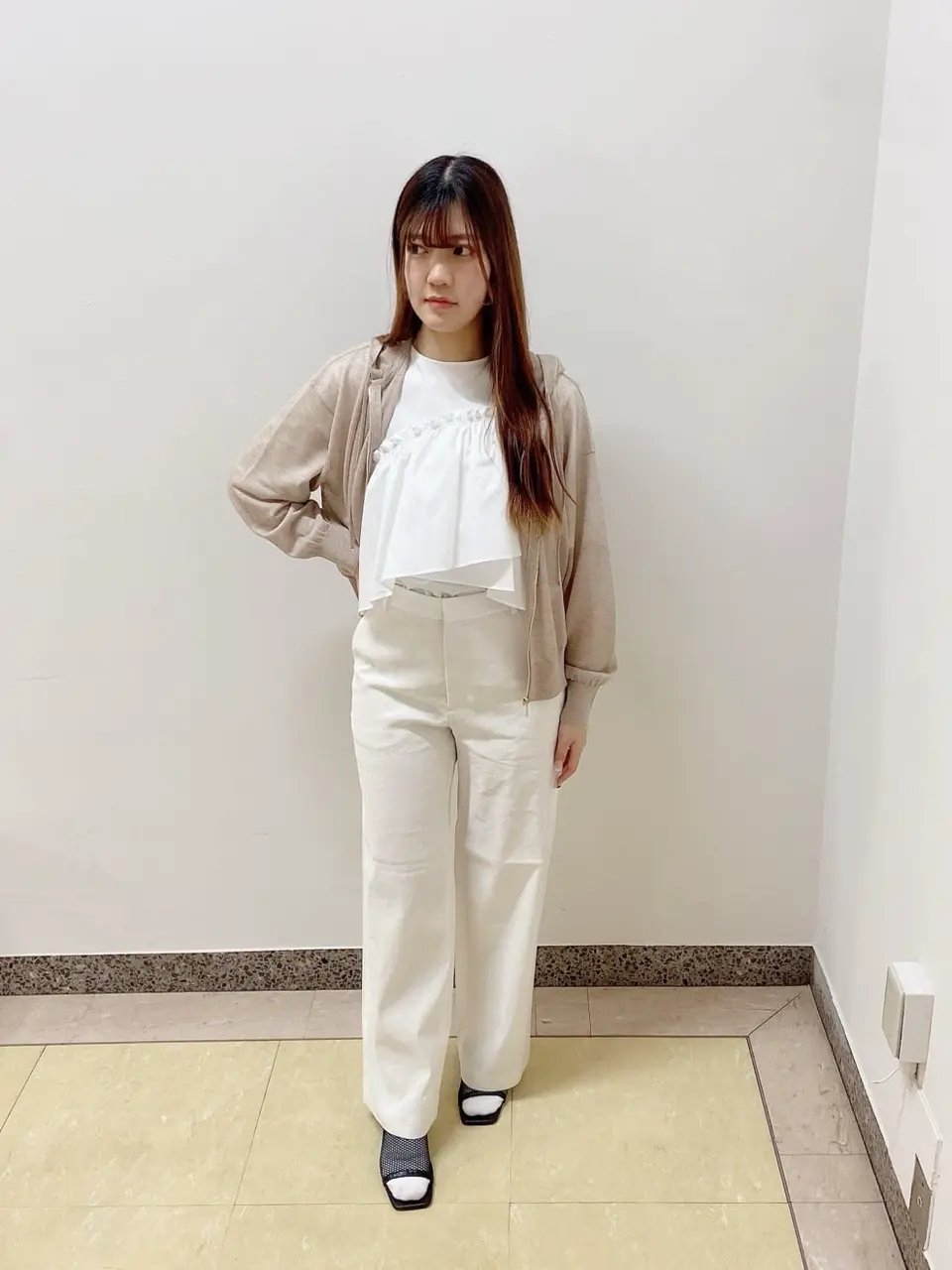 ONWARD CROSSET SELECT 柏原 コーディネート画像