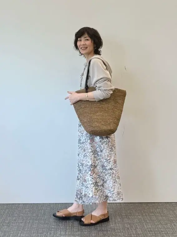 ONWARD CROSSET SELECT maruri コーディネート画像