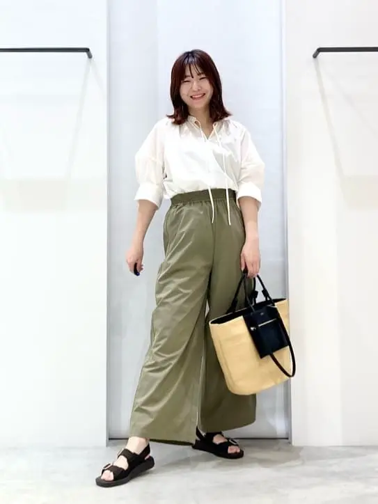 ONWARD CROSSET SELECT 横田 コーディネート画像