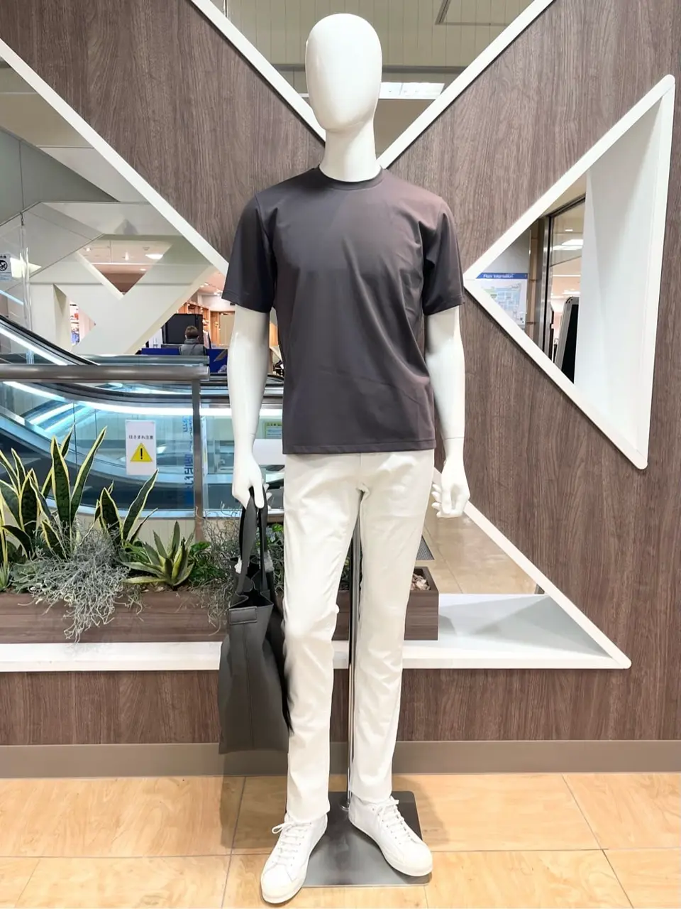 ONWARD CROSSET SELECT 小管 コーディネート画像