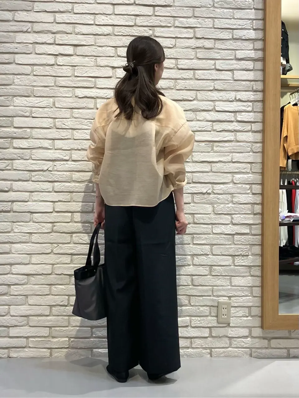 ONWARD CROSSET SELECT 檀 コーディネート画像