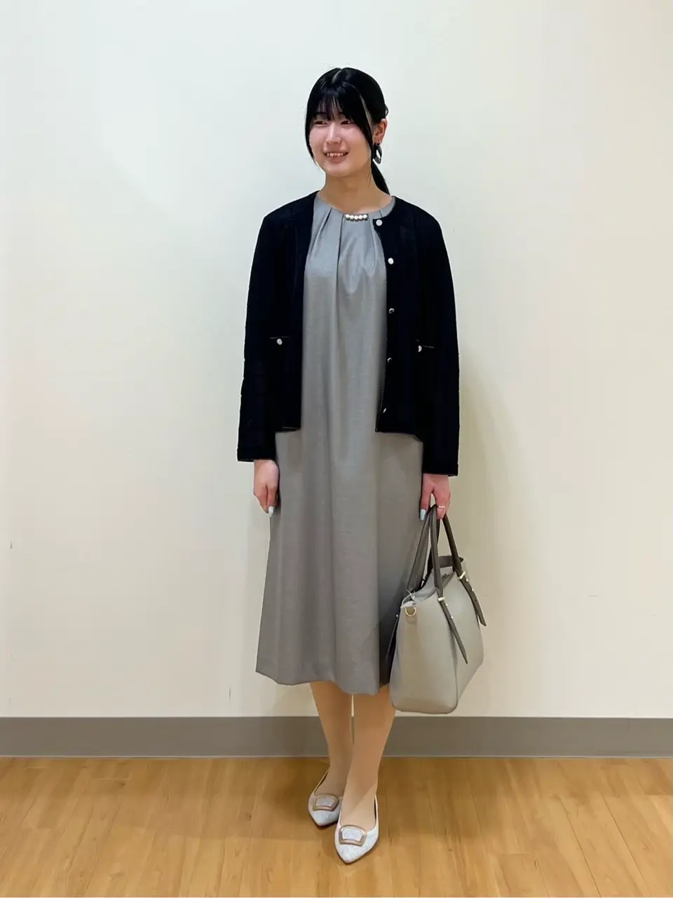  Aina コーディネート画像