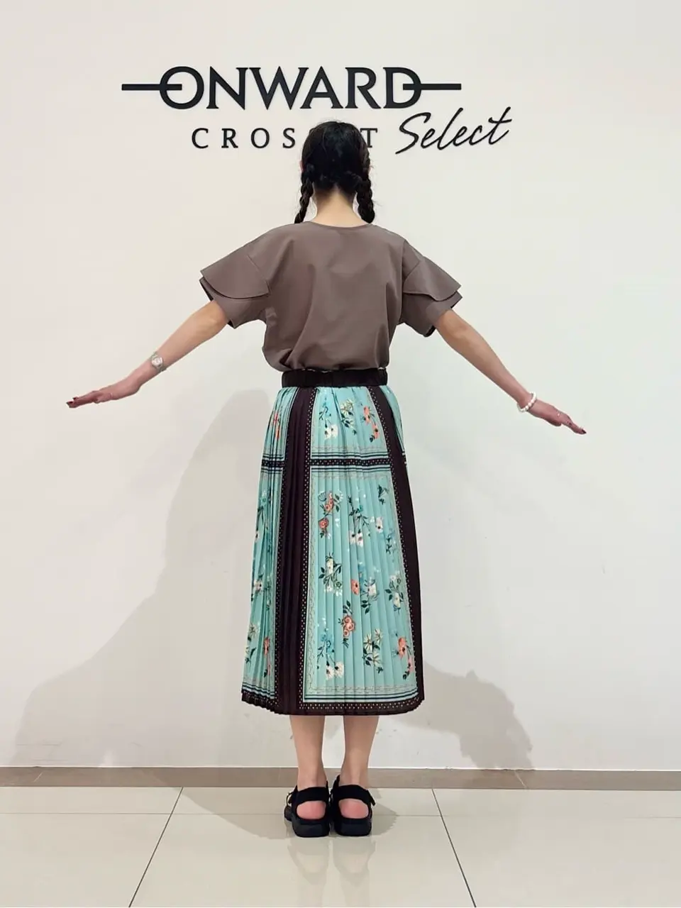 ONWARD CROSSET SELECT スタッフ コーディネート画像