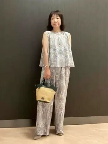 ONWARD CROSSET SELECT 服部 コーディネート画像