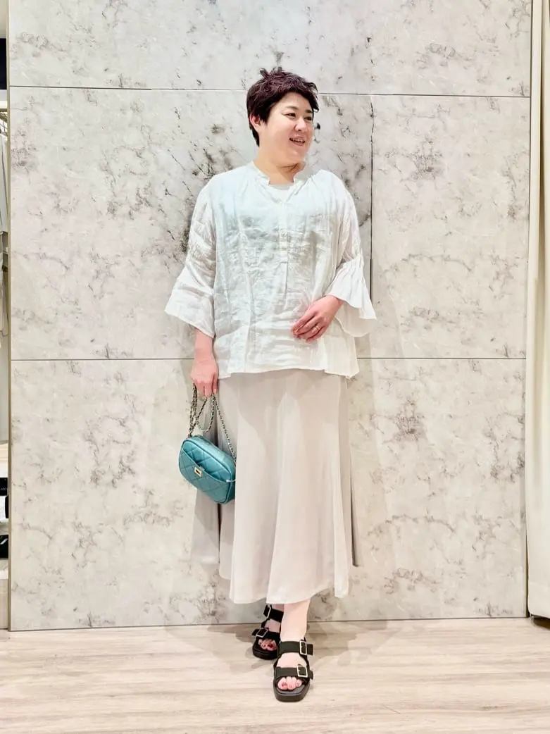 ONWARD CROSSET SELECT 佐藤 コーディネート画像