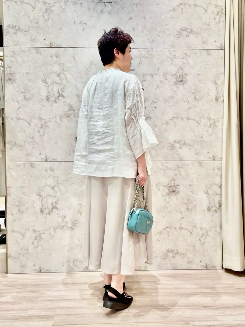 ONWARD CROSSET SELECT 佐藤 コーディネート画像