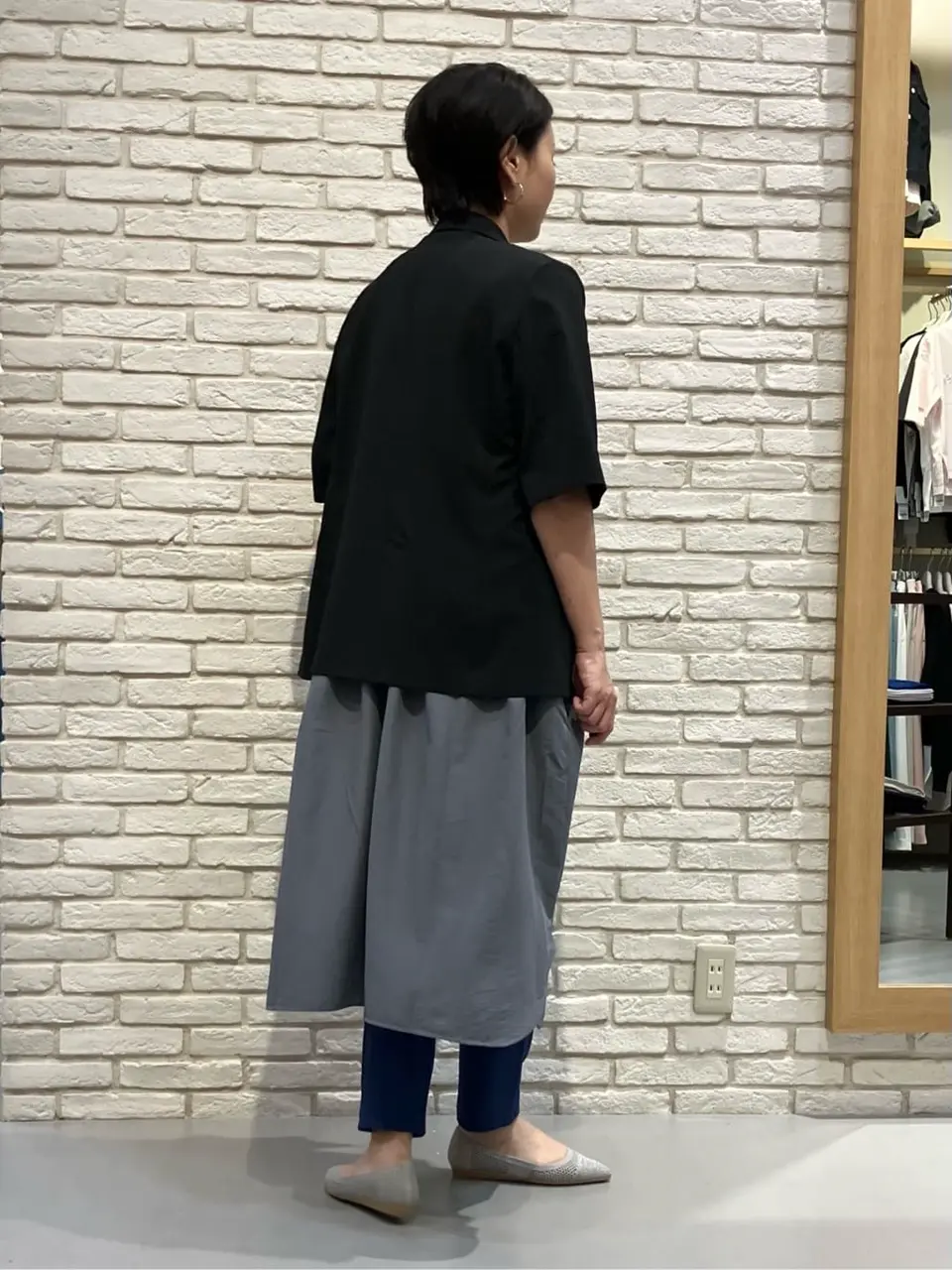 ONWARD CROSSET SELECT Tomi コーディネート画像