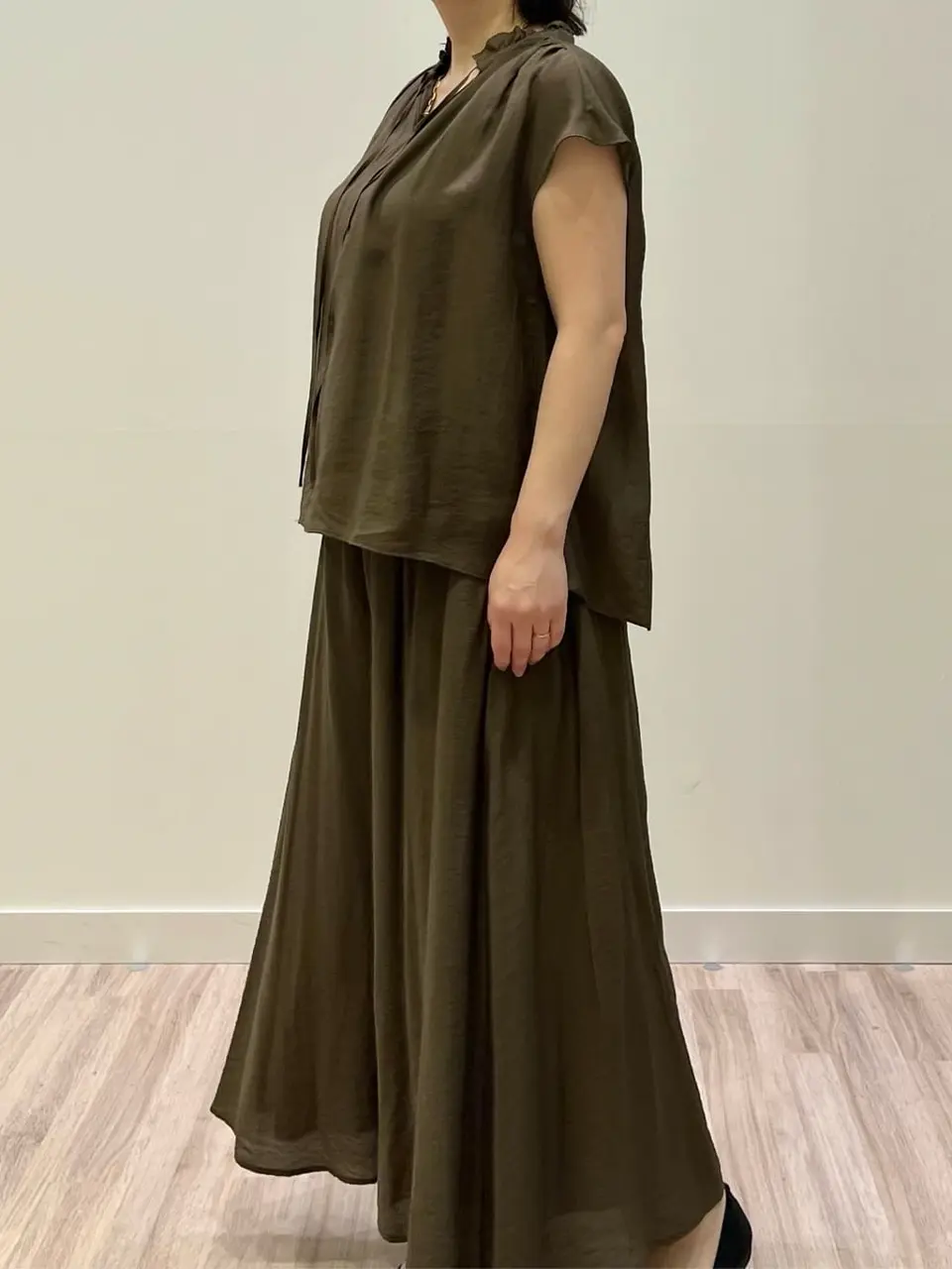 ONWARD CROSSET SELECT 小西 コーディネート画像