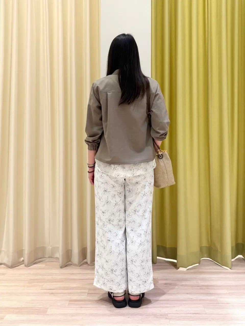 ONWARD CROSSET SELECT 岡 コーディネート画像