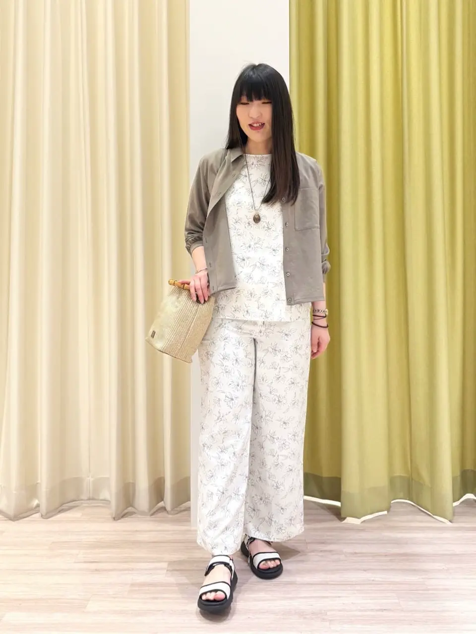 ONWARD CROSSET SELECT 岡 コーディネート画像