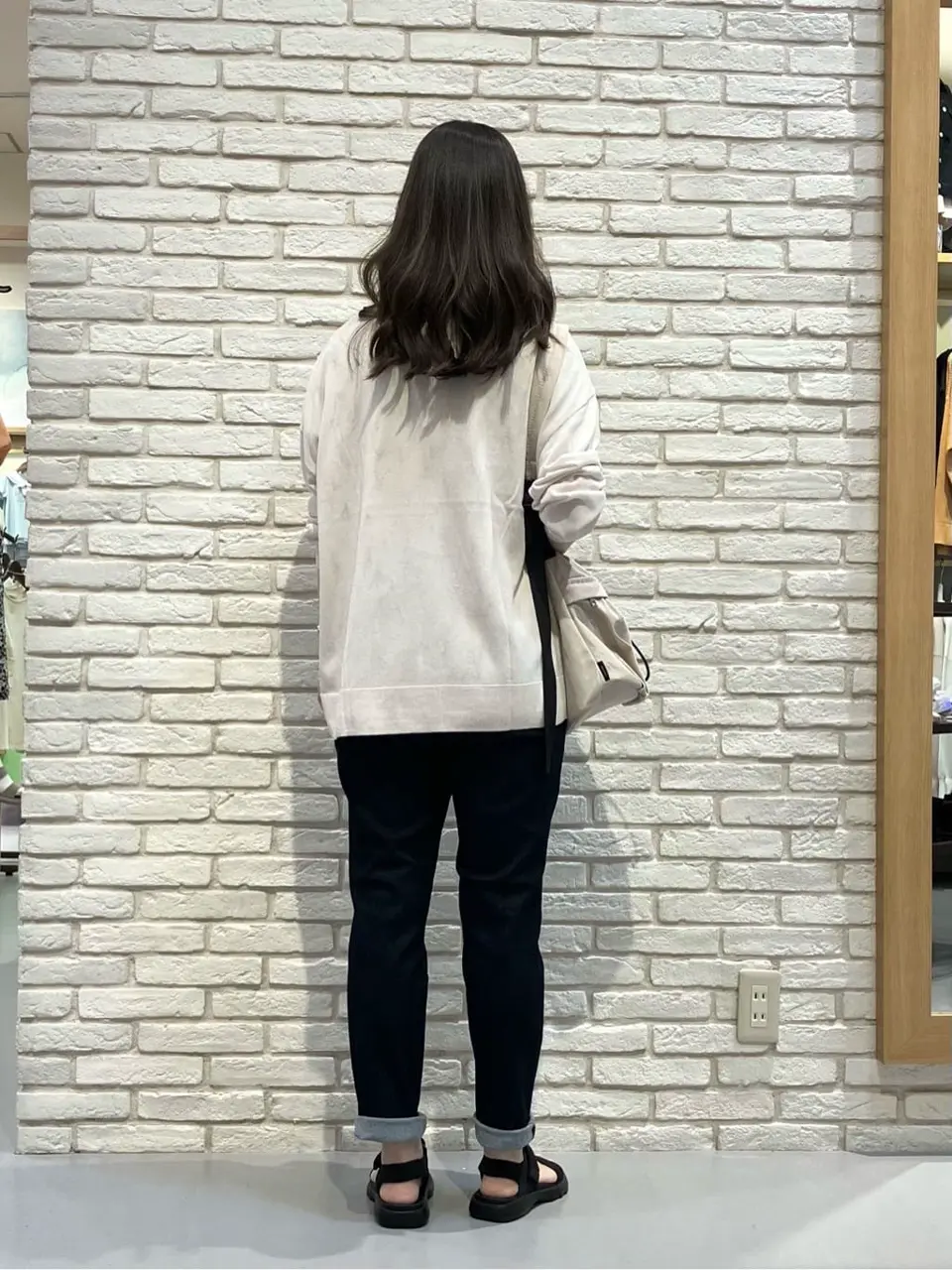 ONWARD CROSSET SELECT 檀 コーディネート画像