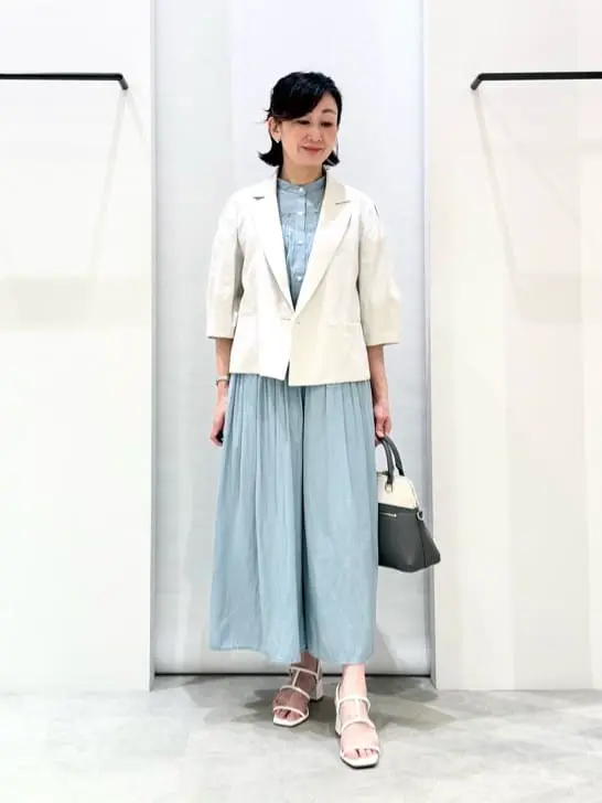  スタッフ コーディネート画像