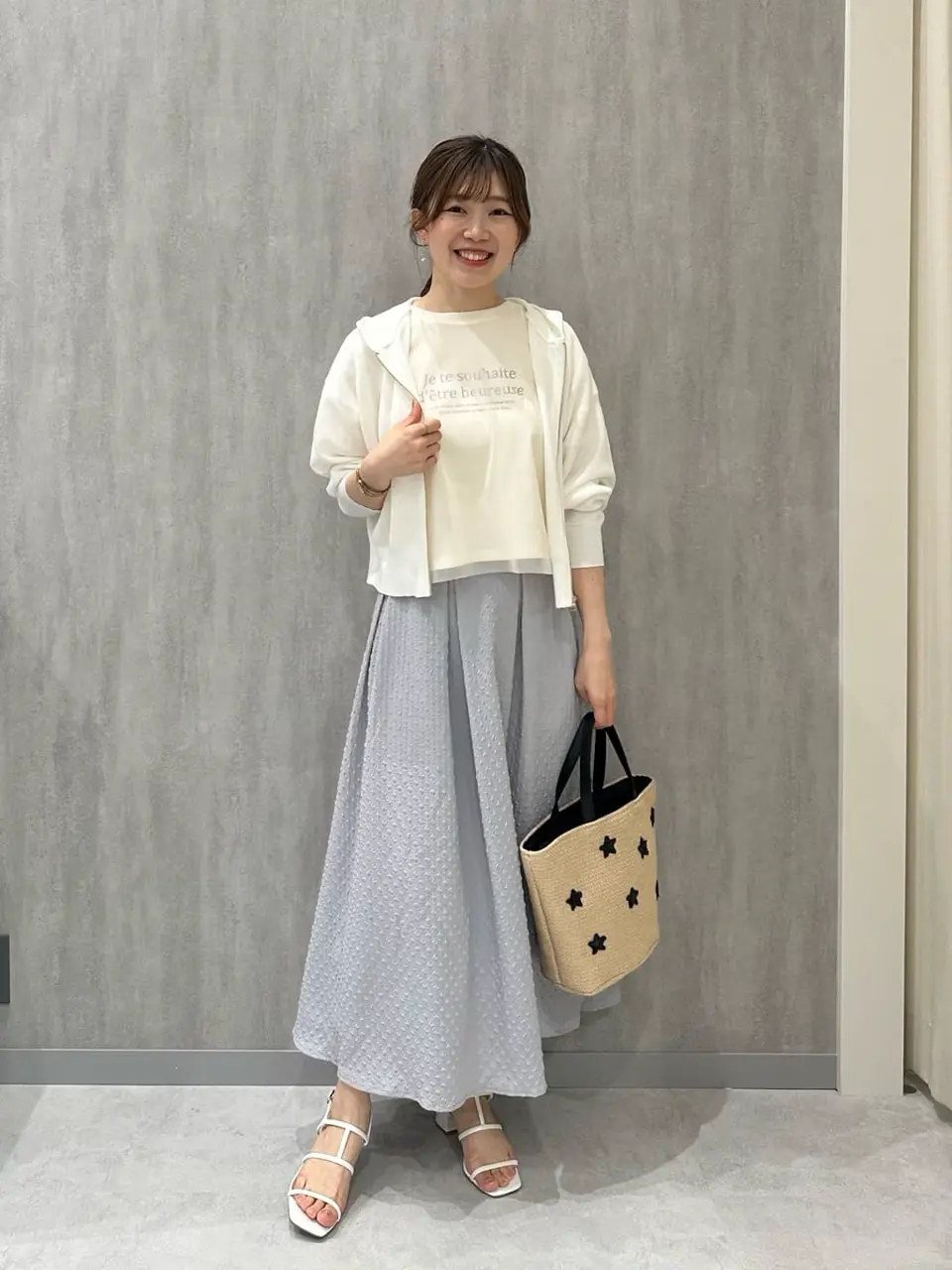  みぃ コーディネート画像