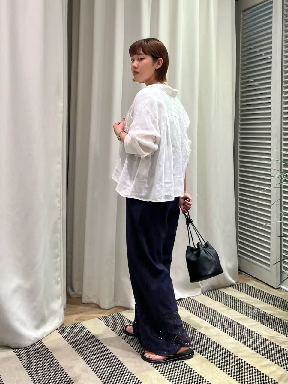 ONWARD CROSSET SELECT 伊藤 コーディネート画像