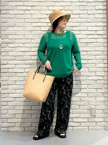 ONWARD CROSSET SELECT 吉田 コーディネート画像